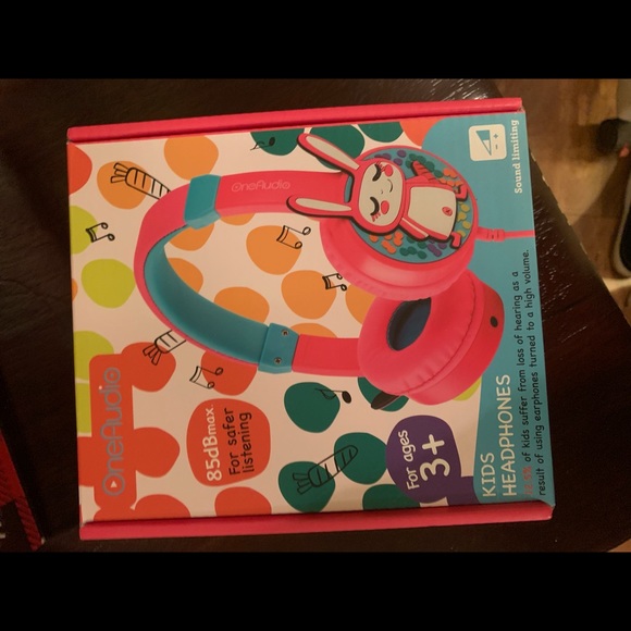 Other - Little girls headphones